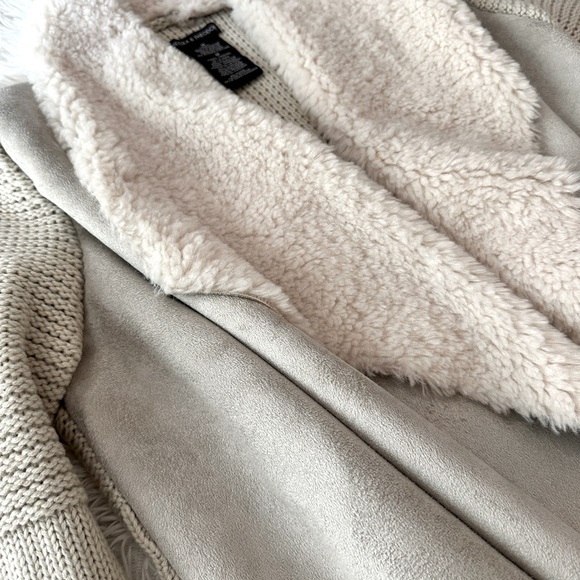 Chelsea & Theodore Oyster Faux Suede Sherpa Open Front Cardigan Sweater M - Picture 16 of 16